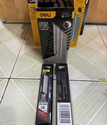 Lưỡi dao dọc giấy Deli DP05A