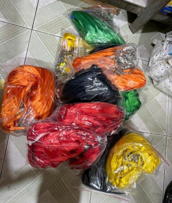 Dây đeo thẻ lụa móc xoay màu, dây kẹp thẻ